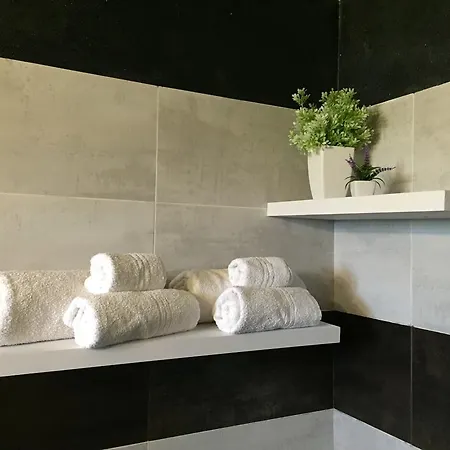 Villa Verde Guest House Konukevi 3*